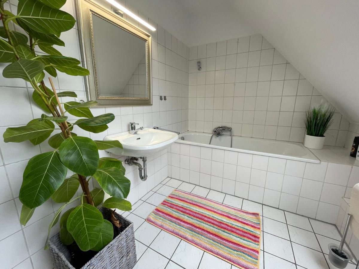 Appartement Mit Zwei Schlafzimmern Borgholzhausen Exterior foto